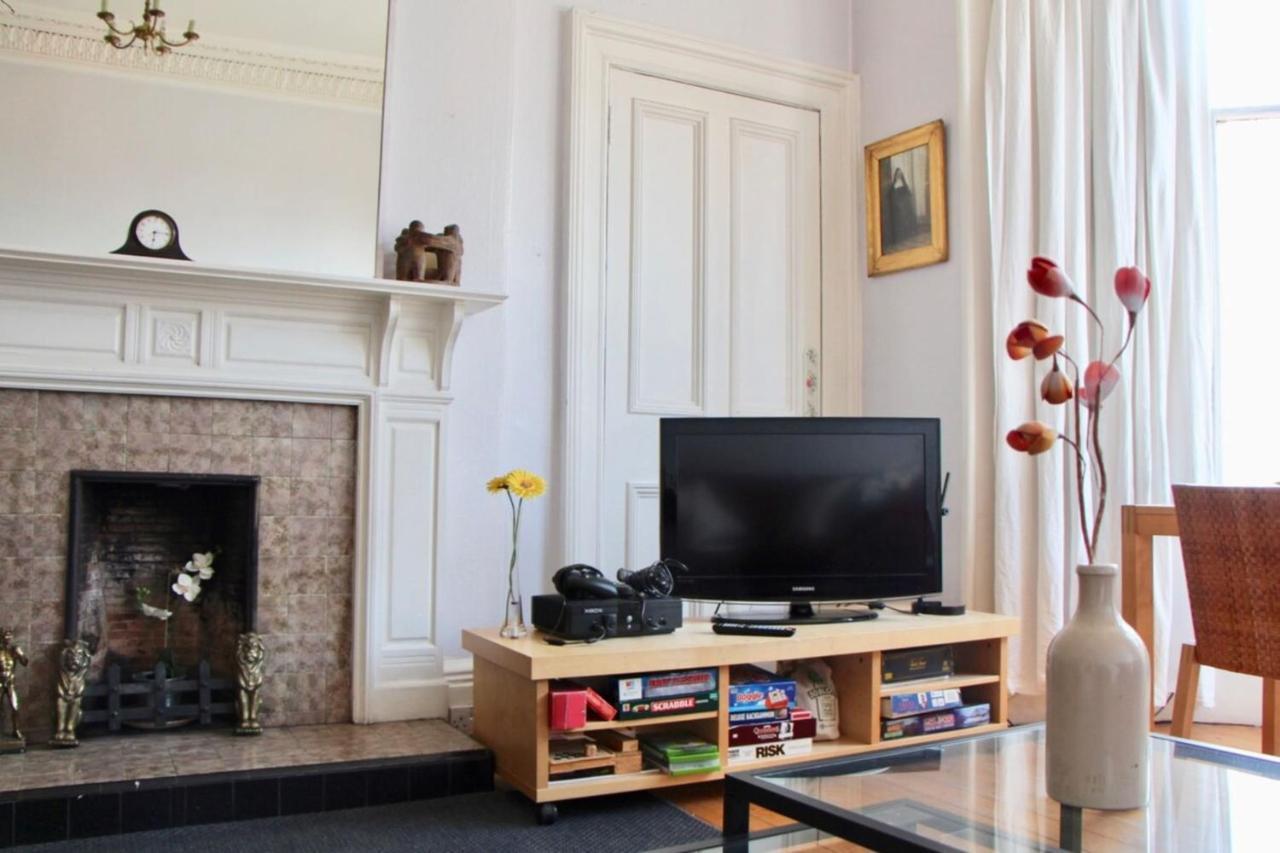 Classic Edinburgh Flat In The Heart Of Morningside Exterior foto